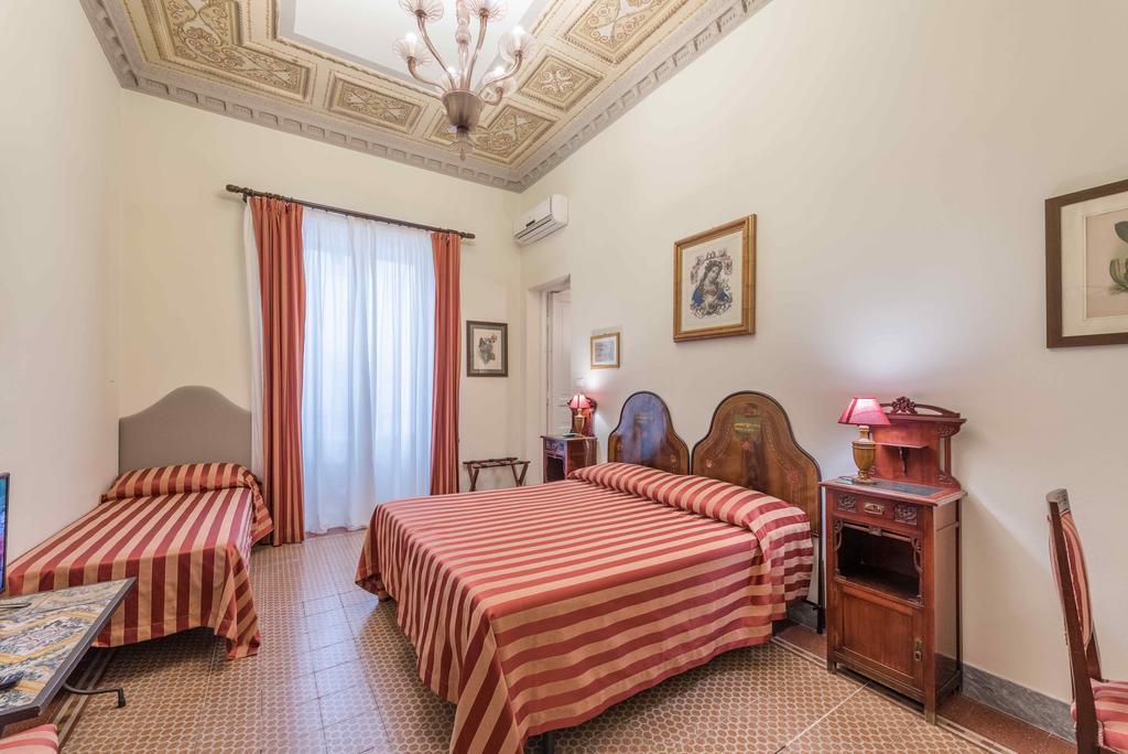 Triple Room with Private Bathroom